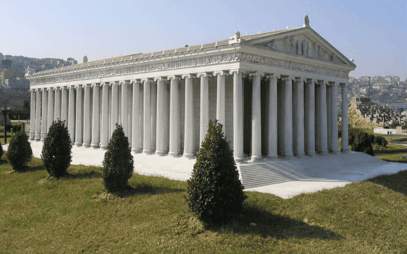 Como o Templo de Artemis foi destruido