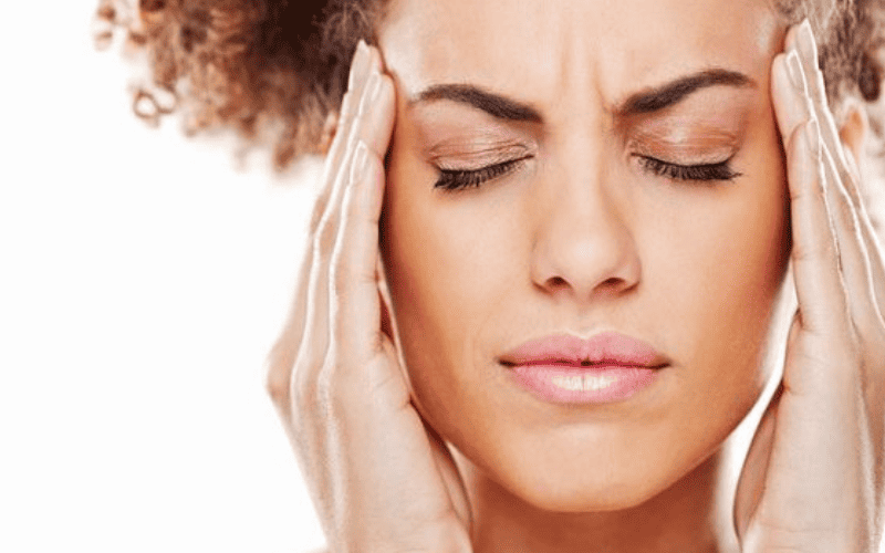 Descubra 3 acoes que podem estar causando suas dores de cabeca
