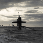 Por que muitos submarinos sao pretos