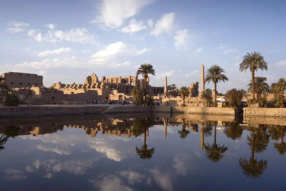 Luxor a cidade perdida do Egito Antigo de 3.000 anos