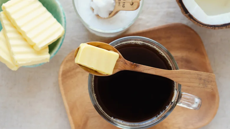 Descubra o Cafe com Manteiga Uma Tendencia Nutritiva e Saborosa