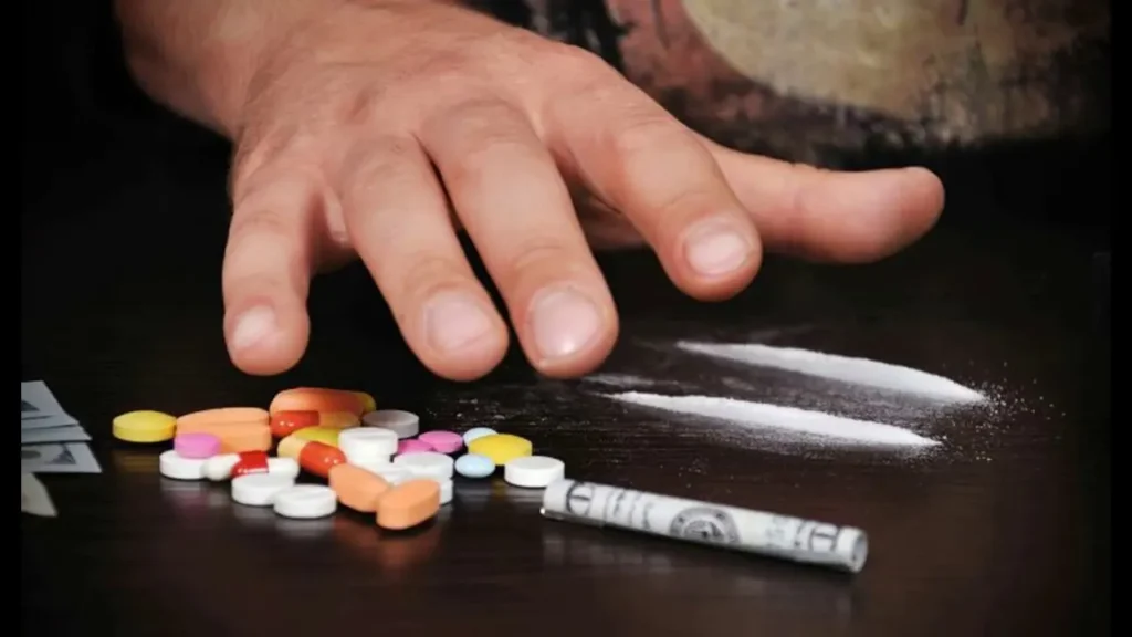 Veja 5 drogas usadas como remedio no passado