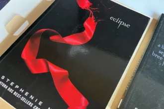 [Resenha] Eclipse (Série Crepúsculo) 3